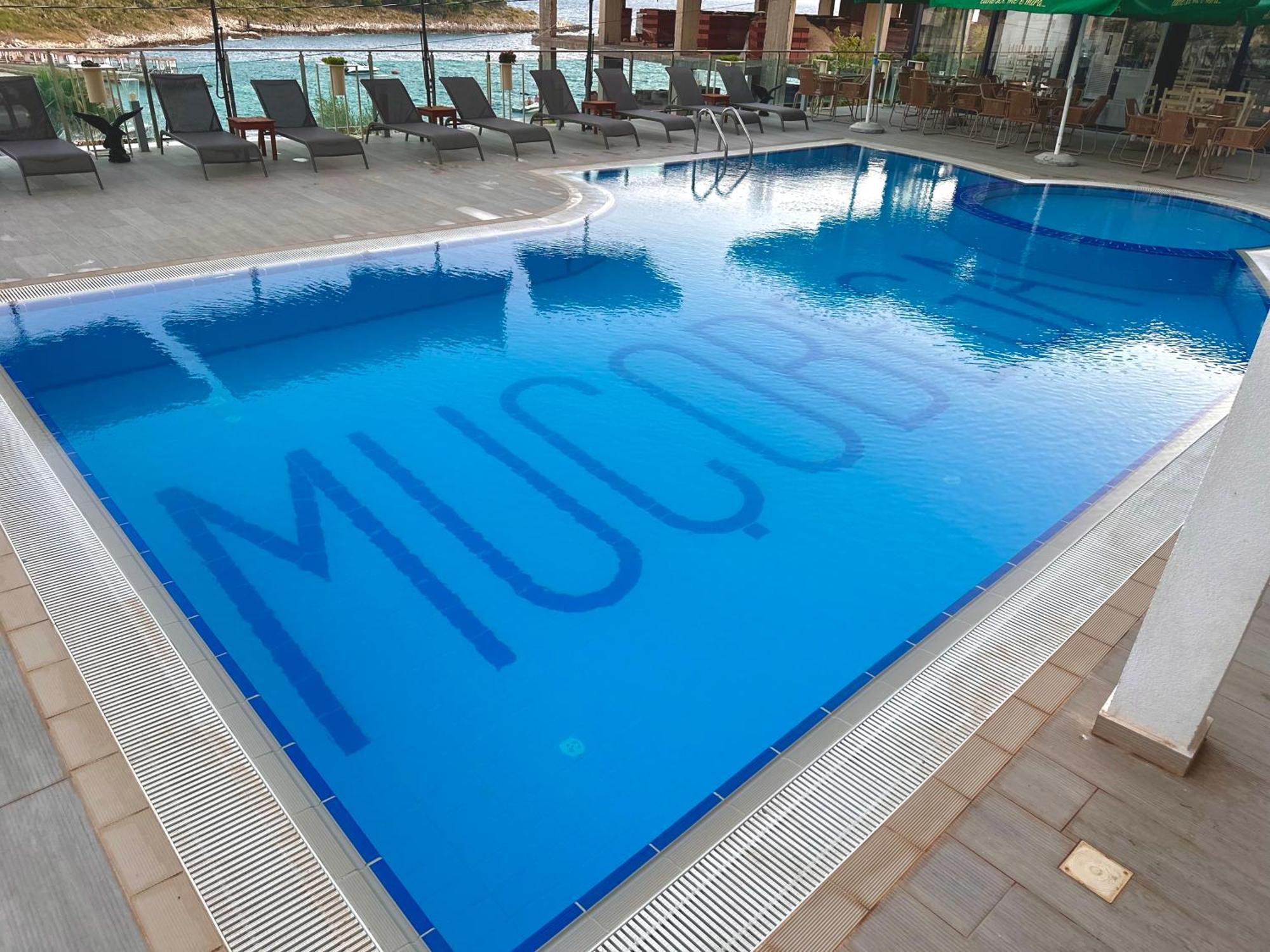 Mucobega Hotel 2 Saranda Dış mekan fotoğraf