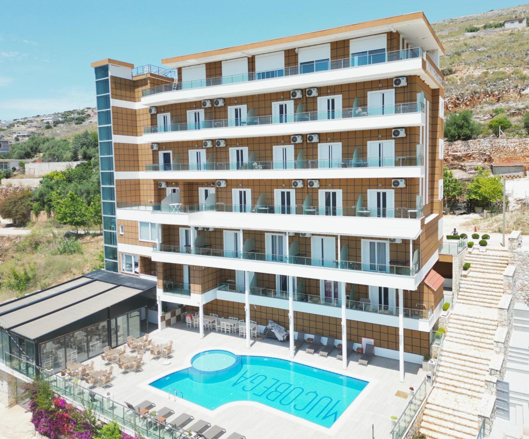 Mucobega Hotel 2 Saranda Dış mekan fotoğraf