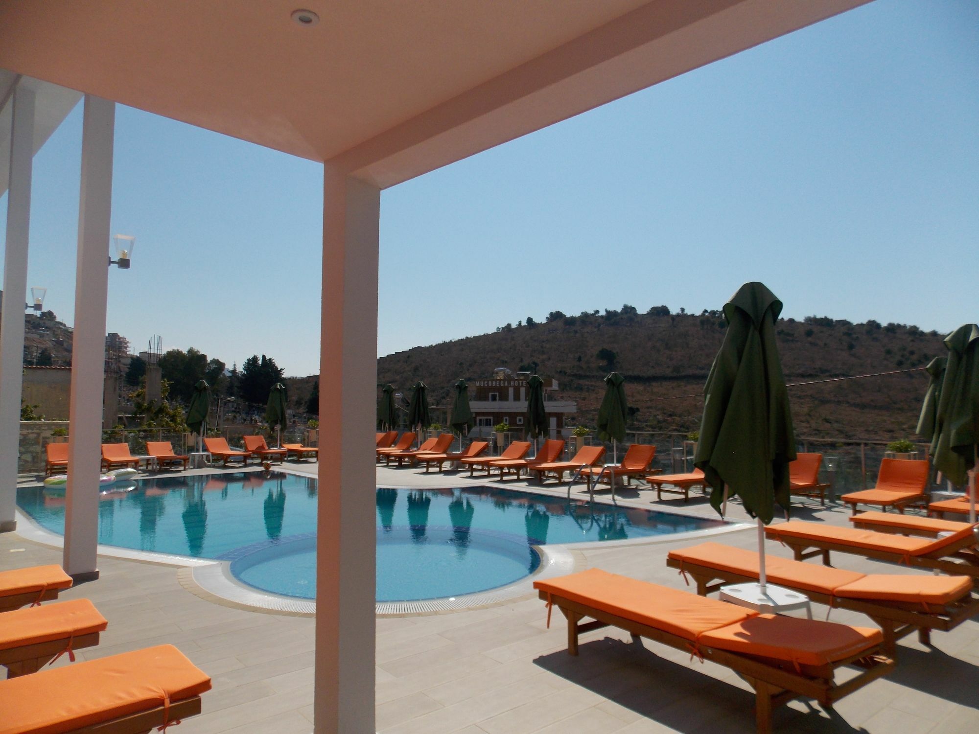 Mucobega Hotel 2 Saranda Dış mekan fotoğraf